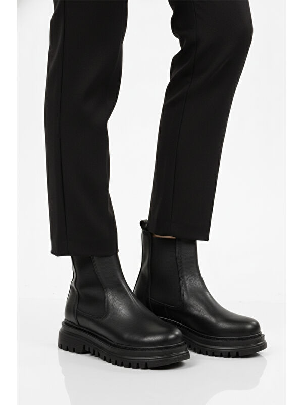 Siyah Cilt Kürklü Kolay Giyilebilir Kaymaz Kadın Chelsea Bot 473093 Z - Görsel 2