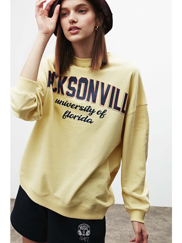 GRIMELANGE Ramona Kadın Oversize Yumuşacık İçi Polarlı Organik Pamuklu Baskılı Yuvarlak Yakalı SARI Sweatshirt