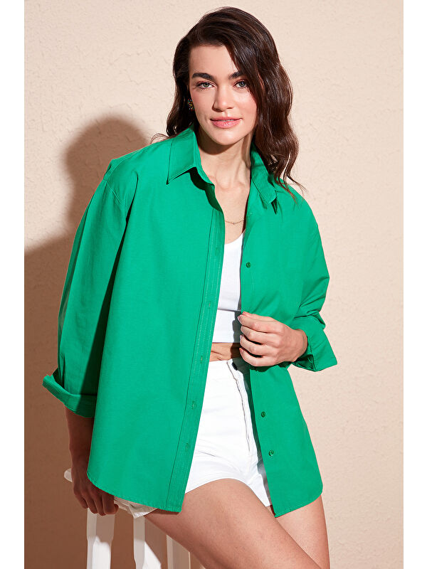 Lela Pamuklu Regular Fit Önü Kısa Arkası Uzun Oval Kesim Gömlek Cf25S163867