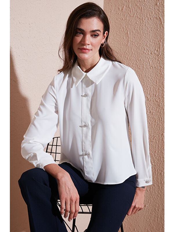 Lela Taşlı Regular Fit Gömlek Yaka Fermuarlı Bluz 611Bz0493
