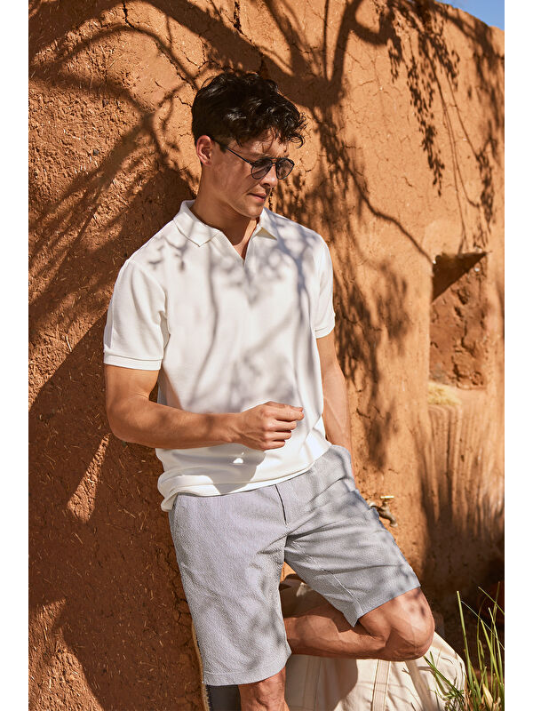 AC&Co / Altınyıldız Classics Erkek Gri Slim Fit Dar Kesim Yan Cepli Gofre Desenli Şort