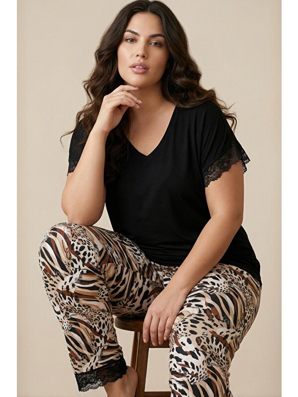 Siyah İnci Leopar Desenli Büyük Beden Battal Boy Viskon Örme Pijama Takım