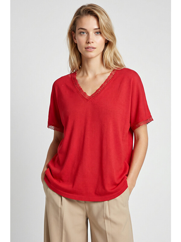 Happiness İstanbul Dantelli Oversize Mevsimlik Triko Bluz KIRMIZI LYY0145