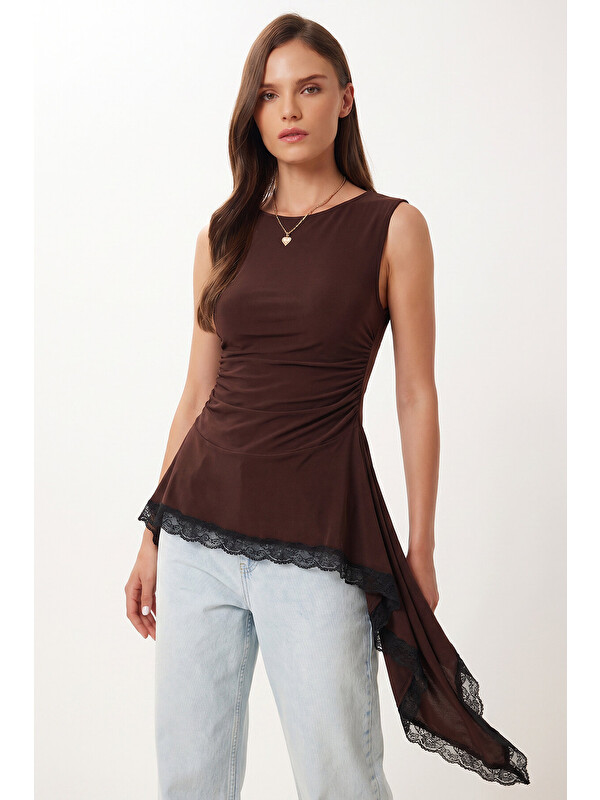 Happiness İstanbul Asimetrik Dantelli Sandy Bluz KAHVERENGİ LZV0069