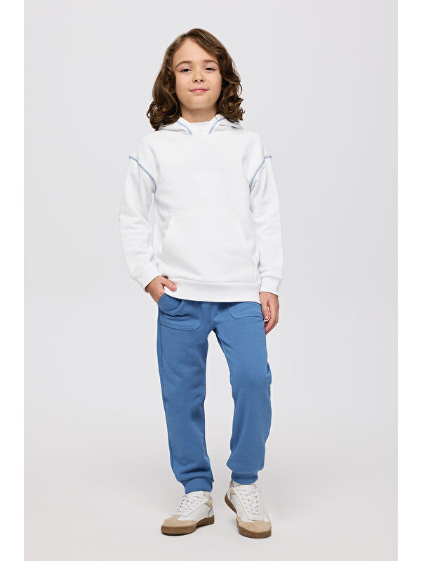 Panço Erkek Çocuk Kapüşonlu Nakışlı Kanguru Cepli Kontrast Dikiş Detaylı Beyaz Sweatshirt
