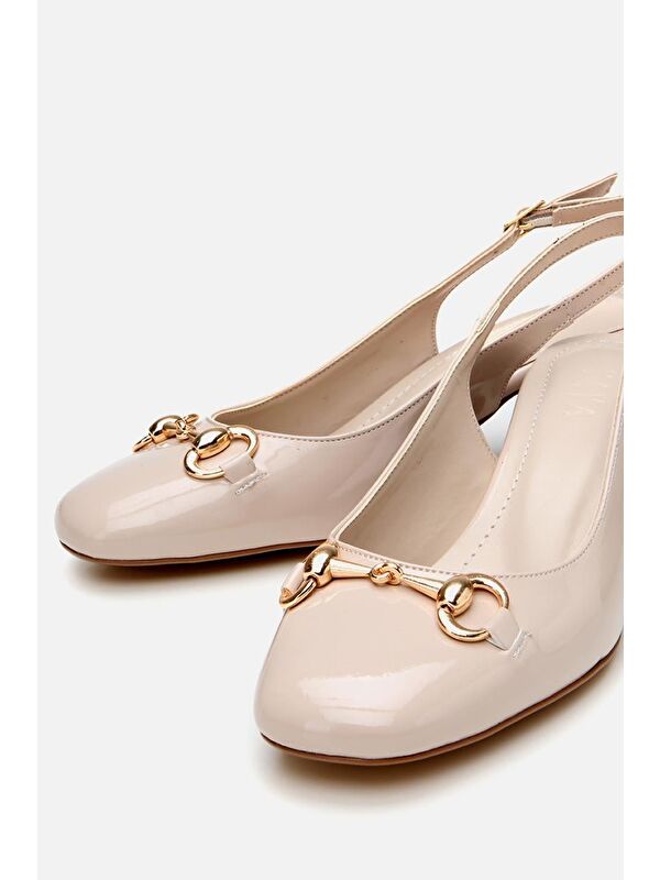 Kadın Rugan Bej Tokalı Arkası Açık Topuklu Ayakkabı - Görsel 6