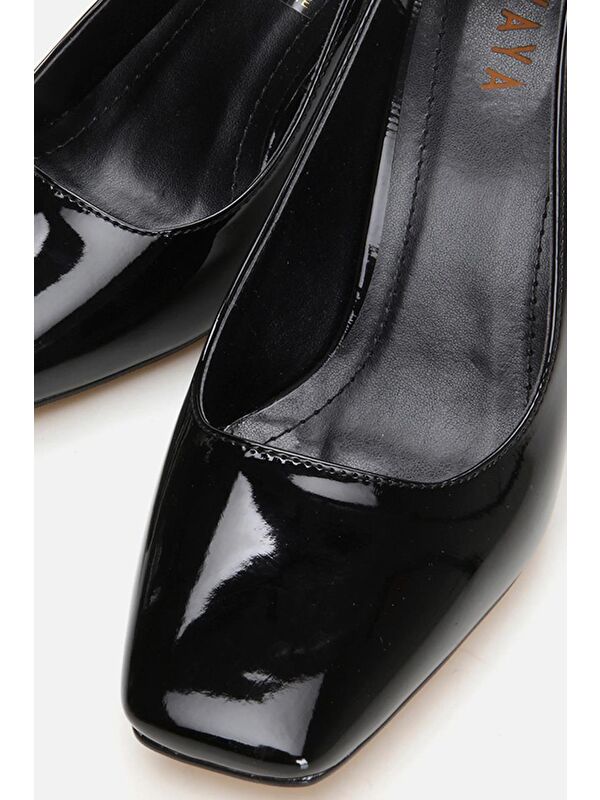 Siyah Kadın Kalın Topuk - Görsel 4