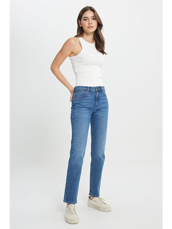 Wrangler Straight Fit Düz Kesim Yüksek Bel Düz Paça Mavi Jean Jean Pantolon