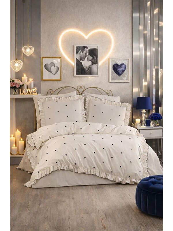 Çeyiz Diyarı Valentine Love Nakışlı 6 Parça Nevresim Takımı Lacivert