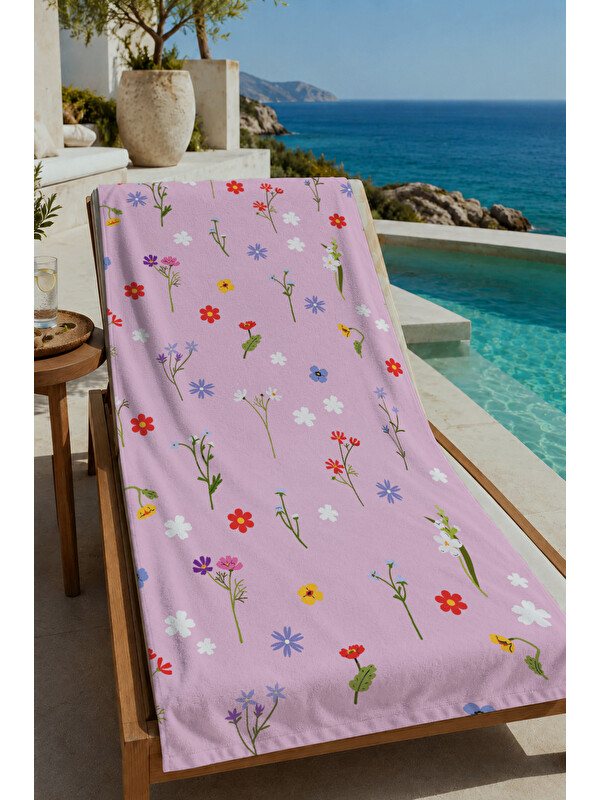 Milbay Grup Pembe Zemin Renkli Mini Yaz Motifleri Desenli 70x150 cm Dijital Baskılı Plaj ve Banyo Havlusu