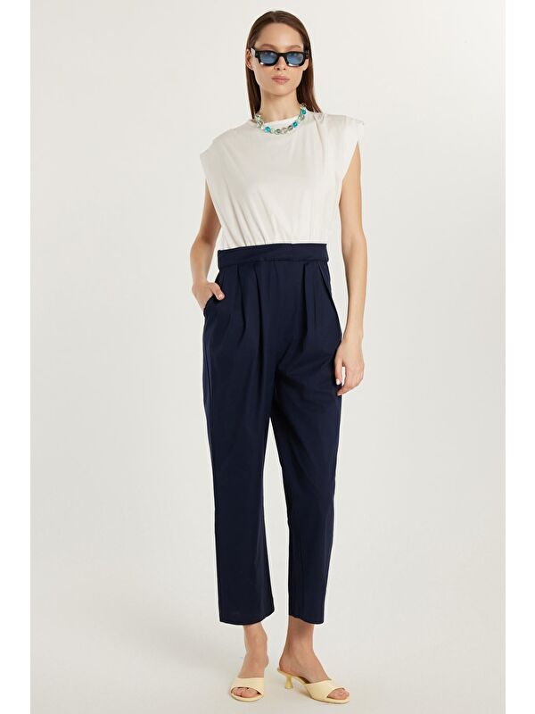 TUDORS Kadın Slim Fit Dar Kesim Sıfır Kollu Cepli Bisiklet Yaka Tulum