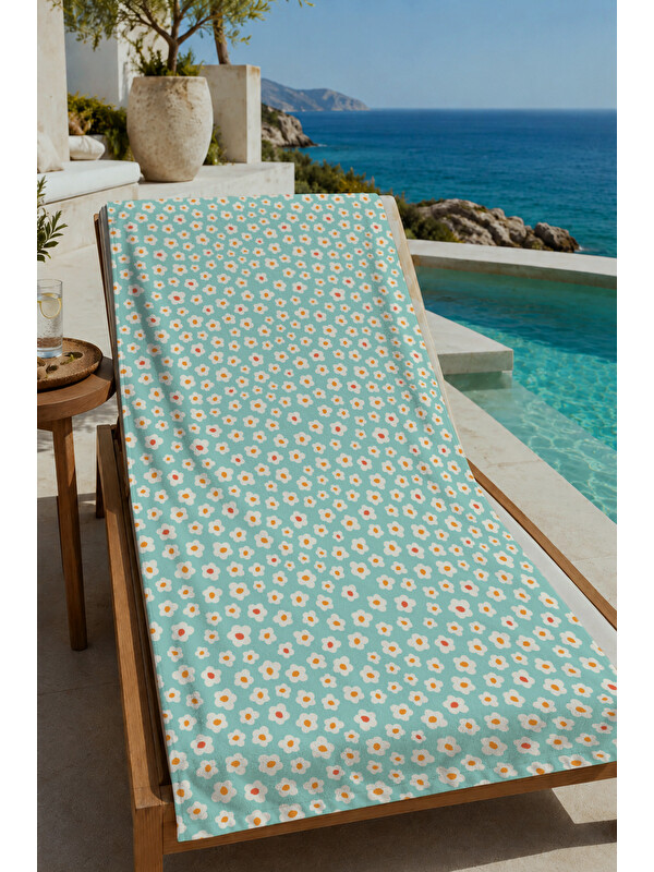 Milbay Grup Mint Yeşili Minik Papatya Desenli 70x150 cm Dijital Baskılı Plaj ve Banyo Havlusu