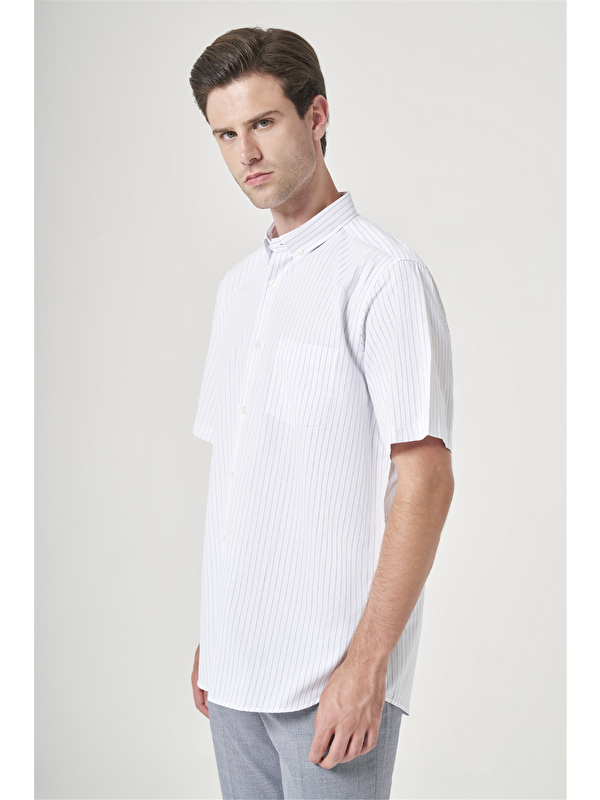 İMZA Beyaz-Mavi Düğmeli Yaka Kısa Kol Cepli Comfort Fit Pamuklu Gömlek 1004260183