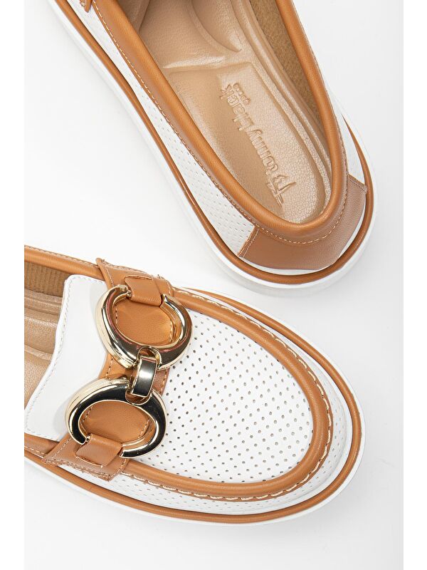 Kadın Beyaz Taba Rahat Kalıp Önü Tokalı Kalın Taban Loafer - Görsel 4