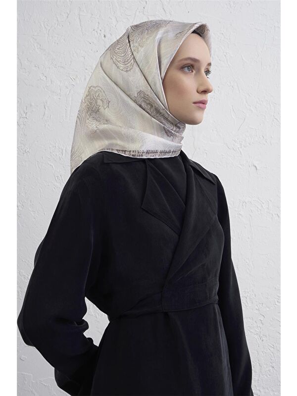 ARMİNE Klasik Desenli Saf İpek Twill Eşarp 9428D 35