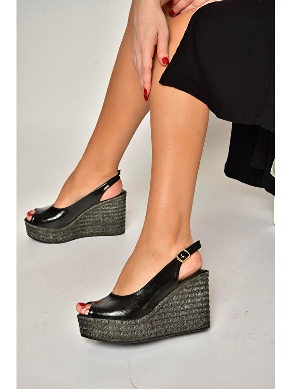Fox Shoes Siyah Kadın Dolgu Topuklu Ayakkabı Y996553560