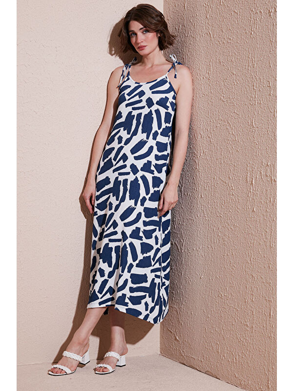 Lela Desenli Midi Boy Oversize Fit Bağlamalı İp Askılı Bisiklet Yaka Elbise 5869009