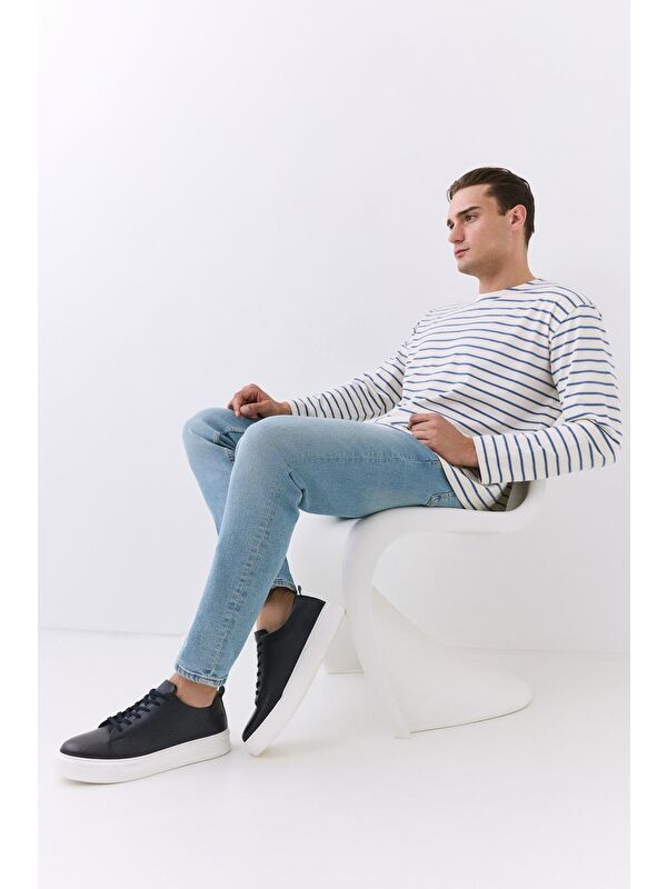 Erkek Deri Lacivert Hafif Tabanlı Spor Ayakkabı - Görsel 3