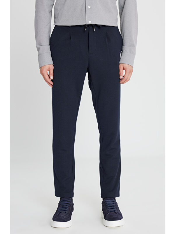 Altınyıldız Classics Erkek Lacivert 360 Her Yöne Esneyen Slim Fit Dar Kesim Beli Bağlamalı Armürlü Casual Pantolon