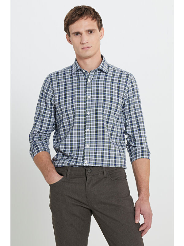 Altınyıldız Classics Erkek Haki-Beyaz %100 Pamuk Oxford Slim Fit Dar Kesim Klasik Yaka Kareli Gömlek