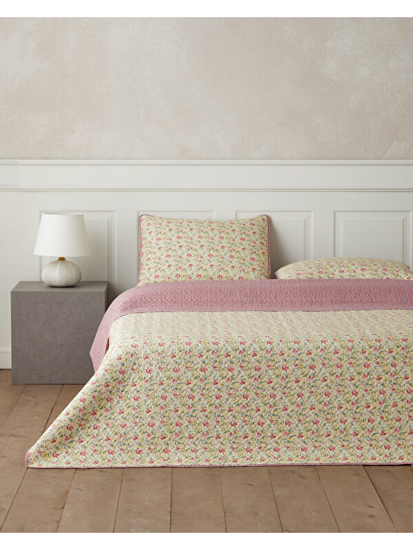 English Home Scarlet Bloom Çift Kişilik Yatak Örtüsü Takımı 200x220 cm Kırmızı