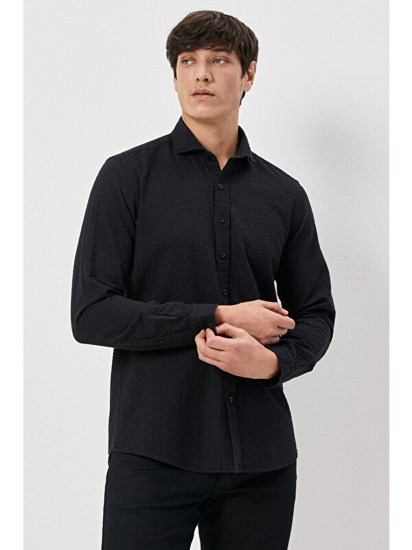 Altınyıldız Classics Erkek Siyah Slim Fit Dar Kesim İtalyan Yaka %100 Pamuk Gofre Gömlek