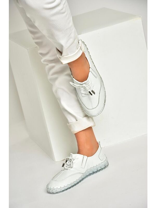 Fox Shoes Beyaz Kadın Casual Ayakkabı U5551305