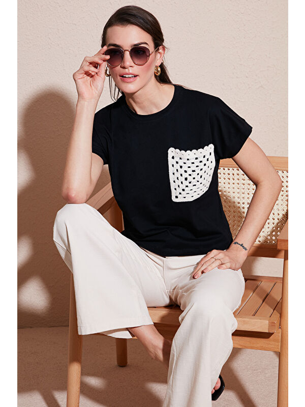 Lela Pamuklu Tek Cepli Regular Fit Bisiklet Yaka T Shirt 5865818