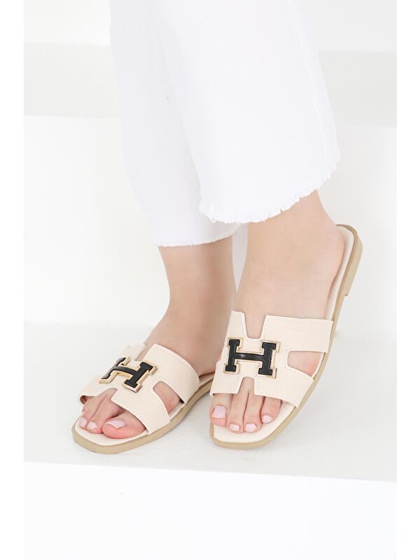 Kadın Krem H Tokalı Terlik - 27407 - Görsel 2