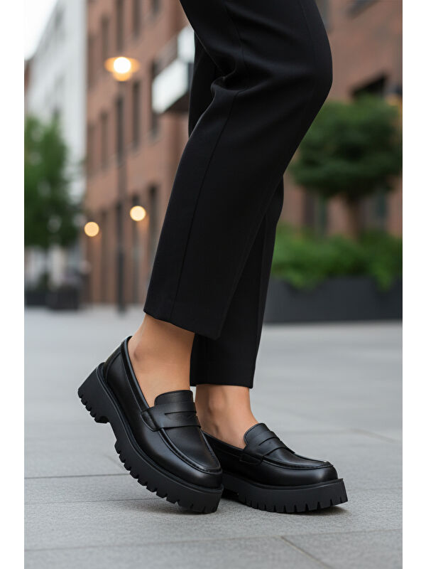 Siyah Cilt Kalın Taban Kadın Casual Ayakkabı 572453 Z - Görsel 4