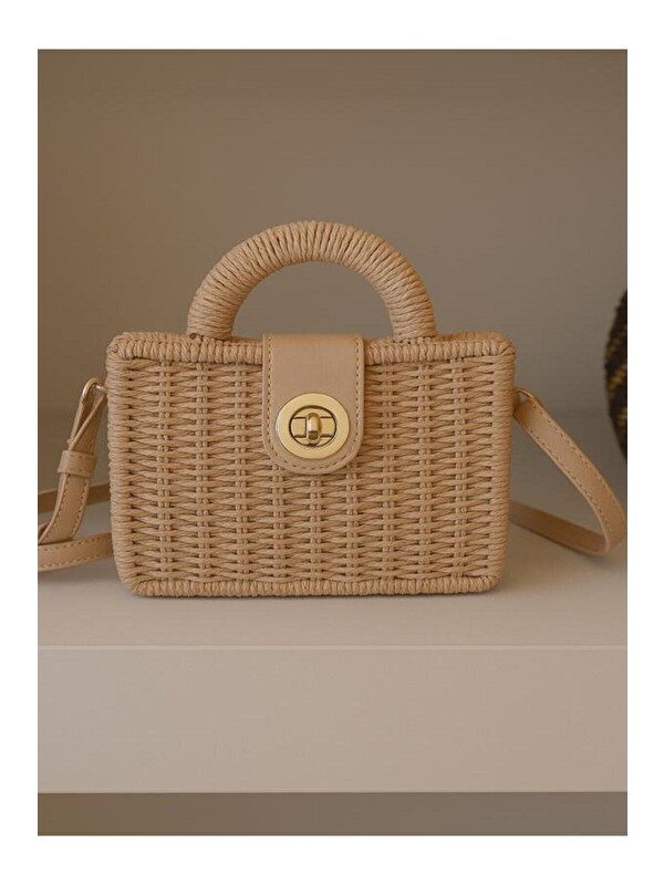 Luminos Butik Kadın El Yapımı Kapaklı Hasır Çanta - Camel Rattan Kutulu Model 17x23 Cm CNT1033