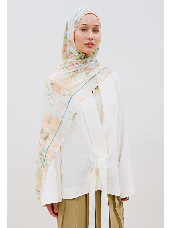 Fresh Scarfs Floral Symphony Desen Rami Viskon Şal Somon