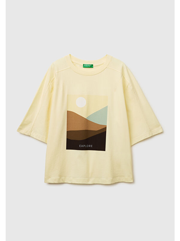 United Colors Of Benetton Kadın Açık Sarı %100 Pamuk Su Bazlı Baskılı Oversize Bisiklet Yaka T-Shirt