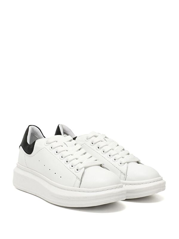 BEYAZ Hakiki Deri Yuvarlak Burun Dolgu Taban Bağcıklı Kadın Sneaker 24283 - Görsel 3