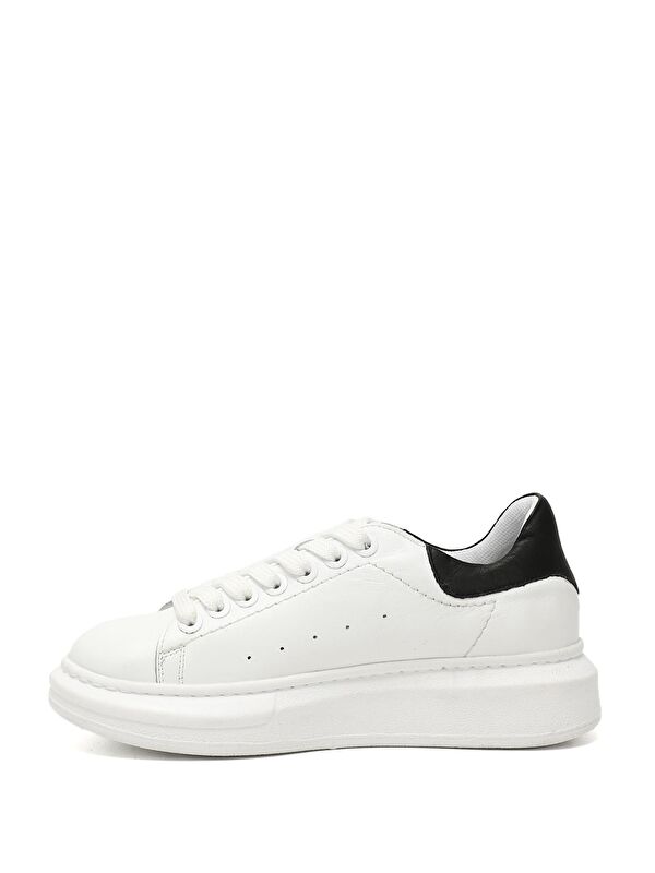 BEYAZ Hakiki Deri Yuvarlak Burun Dolgu Taban Bağcıklı Kadın Sneaker 24283 - Görsel 4