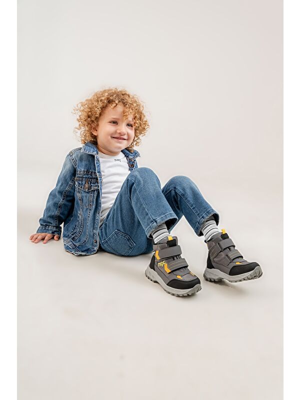 Erkek Çocuk Gri Su Geçirmez Anatomik Günlük Bot - Görsel 2