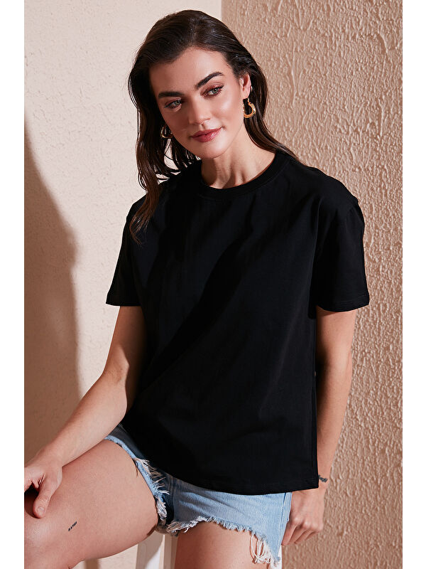 Lela Pamuklu Oversize Fit Bisiklet Yaka Kadın T Shirt 5866097