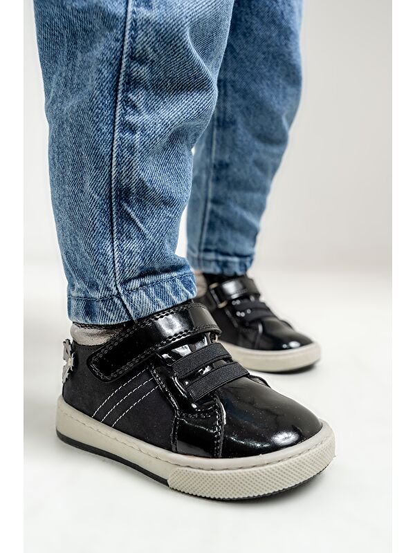 Kız Çocuk Siyah Hakiki Deri Suya Dayanıklı Anatomik Günlük Bot - Görsel 2