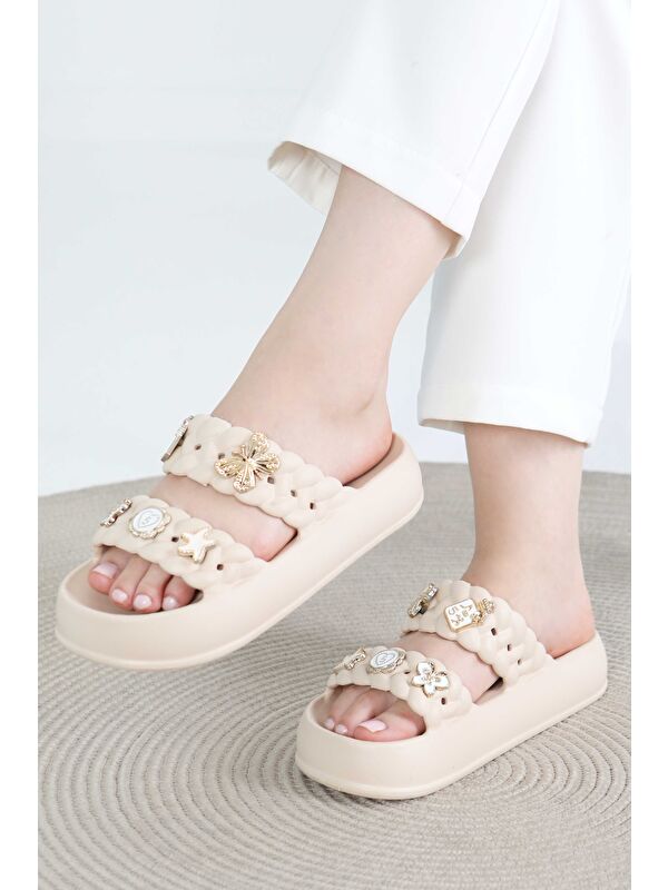 Kadın Bej Tokalı Terlik - 27417 - Görsel 2