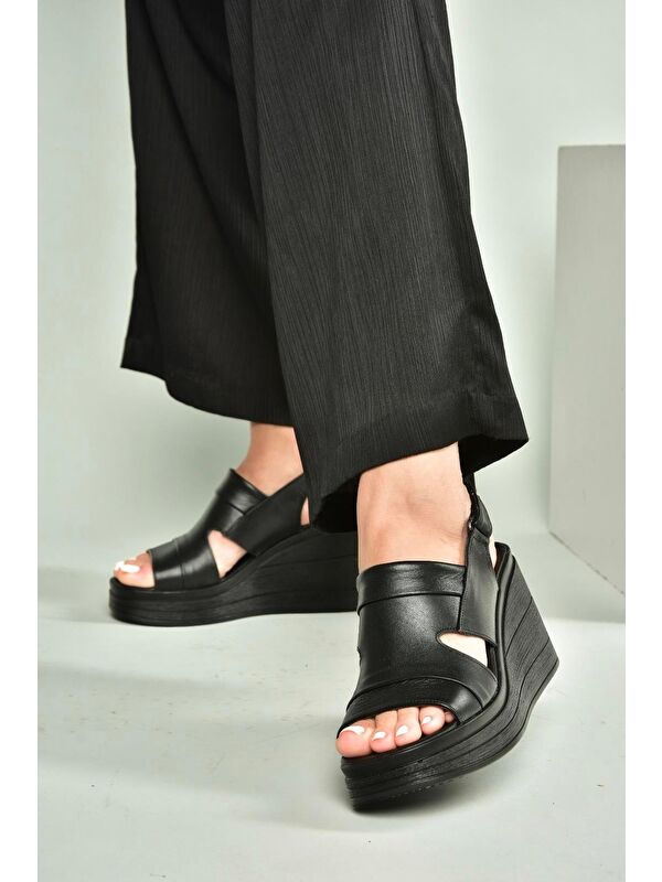 Siyah Kadın Dolgu Topuklu Ayakkabı U5559603 - Görsel 3