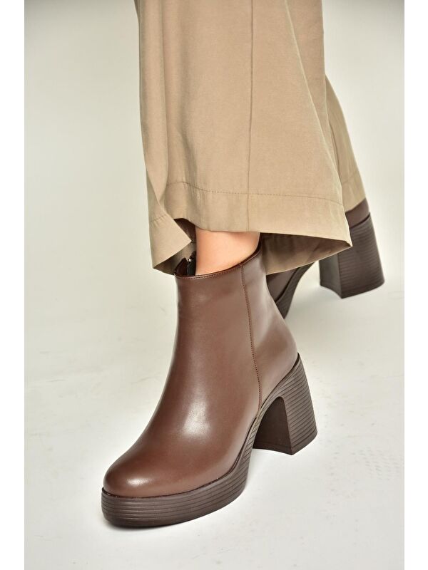 T8201974 Kahverengi Kadın Bot - Görsel 3