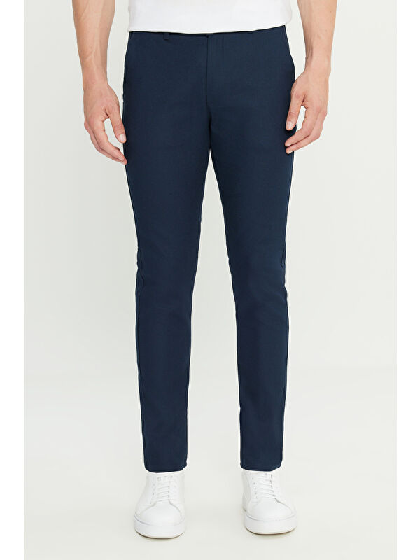 AC&Co / Altınyıldız Classics Erkek Lacivert Pamuklu Slim Fit Dar Kesim Yan Cepli Armürlü Casual Pantolon