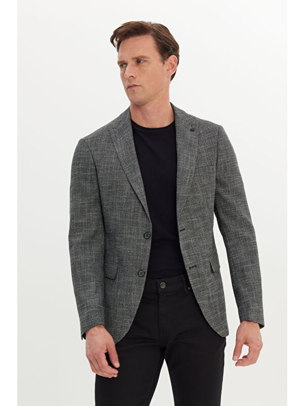 AC&Co / Altınyıldız Classics Erkek Siyah-Beyaz Slim Fit Dar Kesim Kırlangıç Yaka Desenli Blazer Ceket
