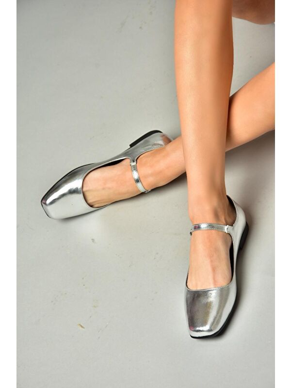 Fox Shoes Siyah Fox Shoes Babet S7262525 Kadın