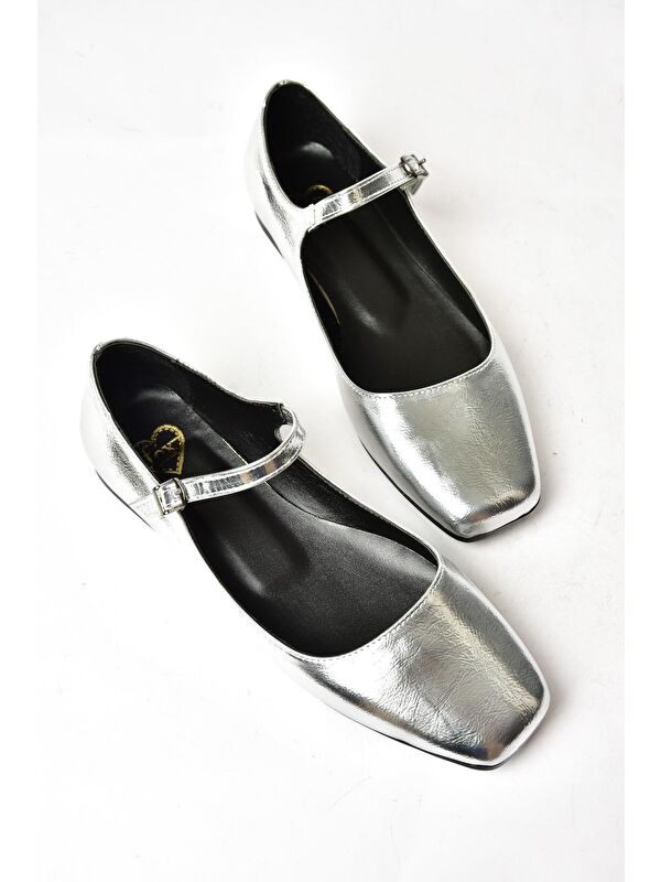 Fox Shoes Siyah Fox Shoes Babet S7262525 Kadın