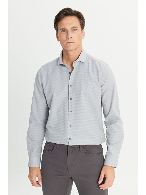 AC&Co / Altınyıldız Classics Erkek Gri Slim Fit Dar Kesim Klasik Yaka Pamuklu Armürlü Gömlek