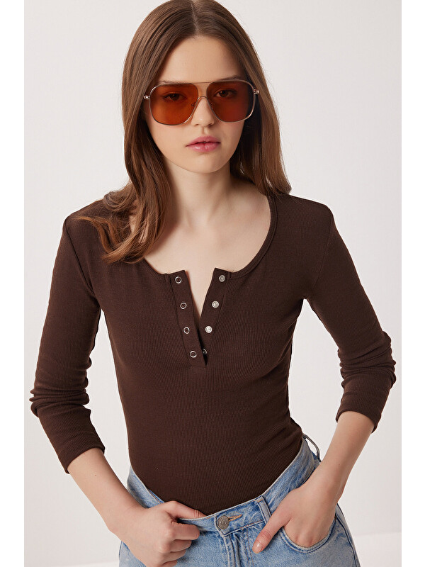 Happiness İstanbul Çıtçıtlı Fitilli Örme Bluz KAHVERENGİ LRN0015
