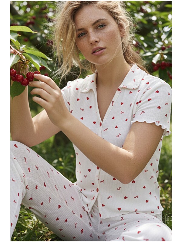 Siyah İnci Yakalı Düğmeli Fitilli Kaşkorse Örme Pijama Takım 26120501
