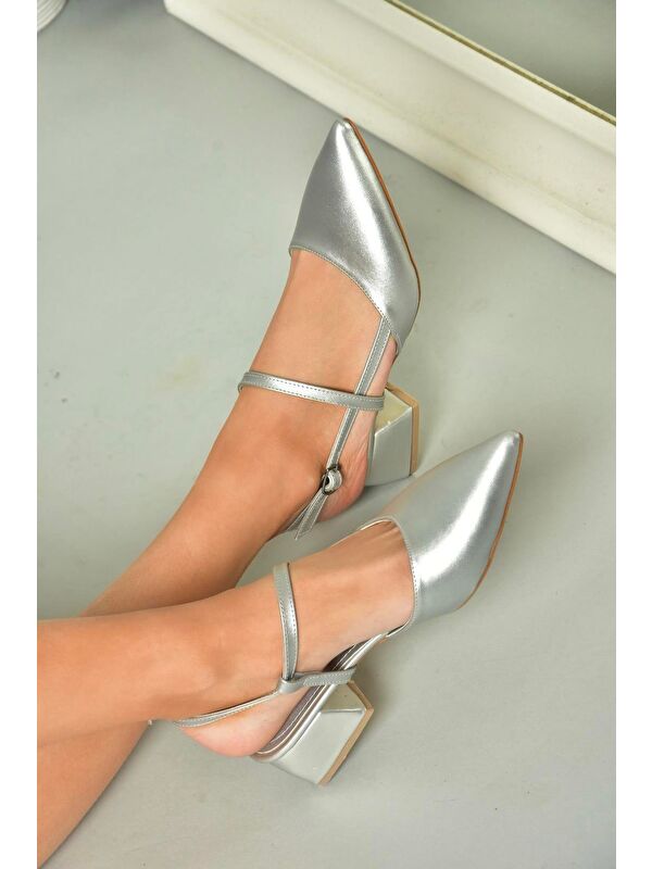 Fox Shoes Siyah Fox Shoes Topuklu U9982321 Kadın Ayakkabı