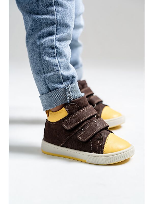 Erkek Çocuk Kahve Hakiki Deri Suya Dayanıklı Anatomik İlk Adım Bot - Görsel 5